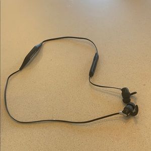 Brand new wirless ear buds